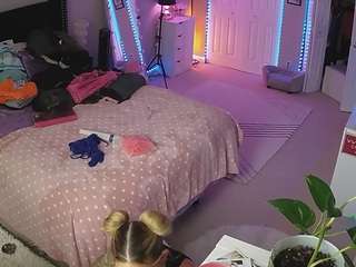 voyeurcam-house-charleys-room