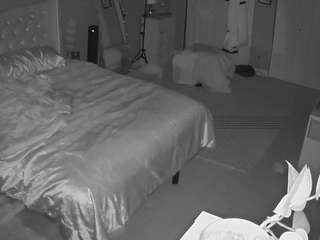 voyeurcam-house-charleys-room