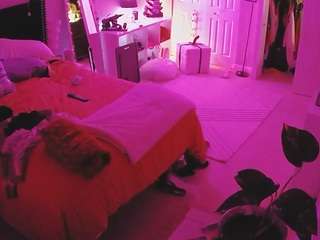 voyeurcam-house-charleys-room