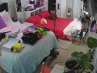 voyeurcam-house-charleys-room