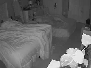 voyeurcam-house-charleys-room