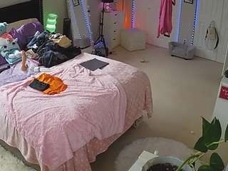 voyeurcam-house-charleys-room