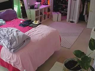 voyeurcam-house-charleys-room