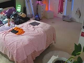 voyeurcam-house-charleys-room