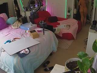 voyeurcam-house-charleys-room