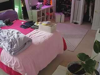 voyeurcam-house-charleys-room