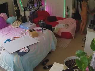 voyeurcam-house-charleys-room