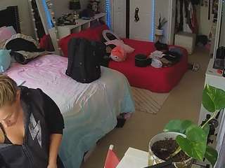 voyeurcam-house-charleys-room