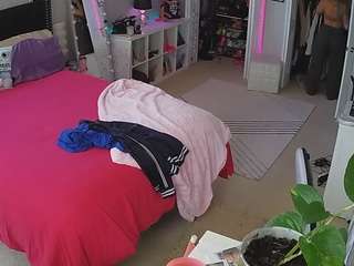 voyeurcam-house-charleys-room