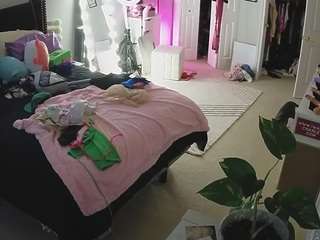 voyeurcam-house-charleys-room