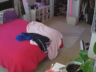 voyeurcam-house-charleys-room