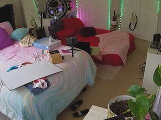 voyeurcam-house-charleys-room