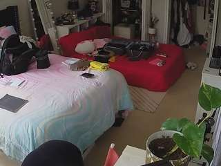 voyeurcam-house-charleys-room