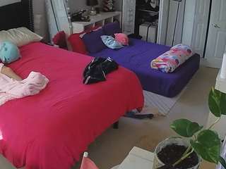 voyeurcam-house-charleys-room