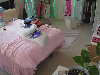 voyeurcam-house-charleys-room