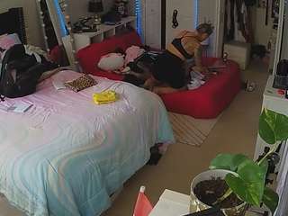 voyeurcam-house-charleys-room