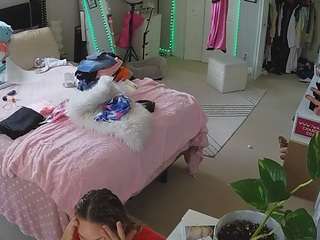 voyeurcam-house-charleys-room