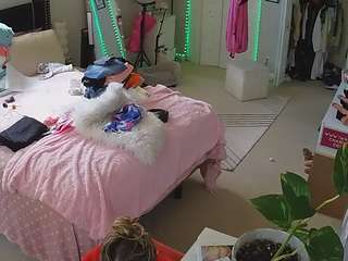 voyeurcam-house-charleys-room