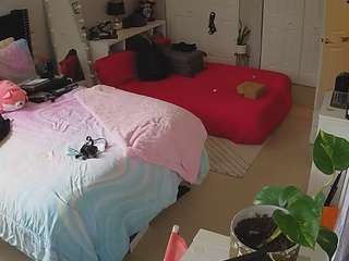 voyeurcam-house-charleys-room