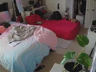 voyeurcam-house-charleys-room