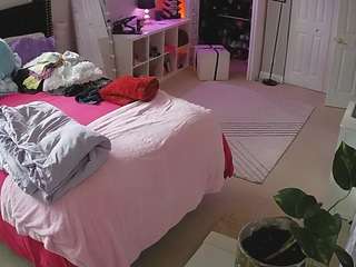 voyeurcam-house-charleys-room