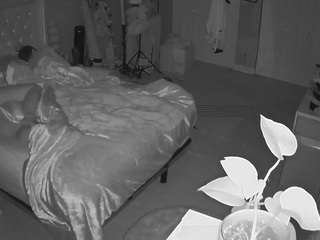 voyeurcam-house-charleys-room