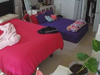 voyeurcam-house-charleys-room