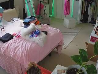 voyeurcam-house-charleys-room