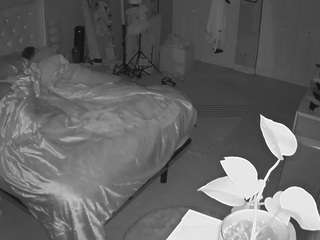 voyeurcam-house-charleys-room