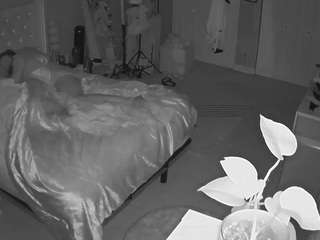 voyeurcam-house-charleys-room