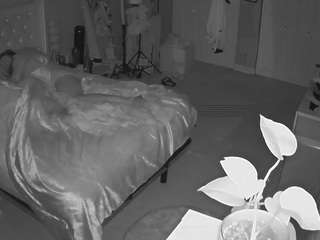 voyeurcam-house-charleys-room