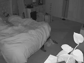 voyeurcam-house-charleys-room