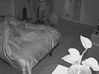 voyeurcam-house-charleys-room