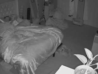 voyeurcam-house-charleys-room