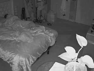 voyeurcam-house-charleys-room