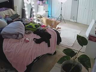 voyeurcam-house-charleys-room