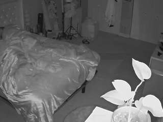 voyeurcam-house-charleys-room