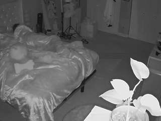 voyeurcam-house-charleys-room