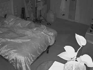 voyeurcam-house-charleys-room