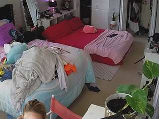 voyeurcam-house-charleys-room