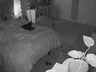 voyeurcam-house-charleys-room