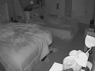 voyeurcam-house-charleys-room