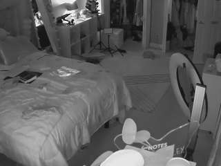 voyeurcam-house-charleys-room