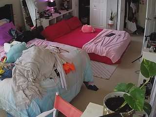 voyeurcam-house-charleys-room