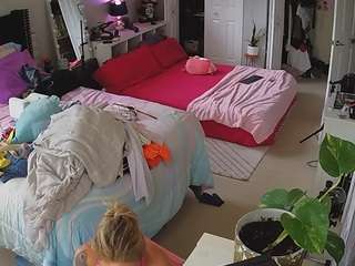 voyeurcam-house-charleys-room