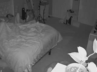 voyeurcam-house-charleys-room