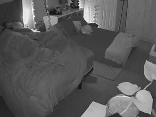 voyeurcam-house-charleys-room