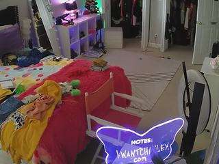 voyeurcam-house-charleys-room