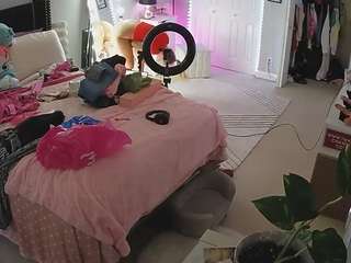 voyeurcam-house-charleys-room