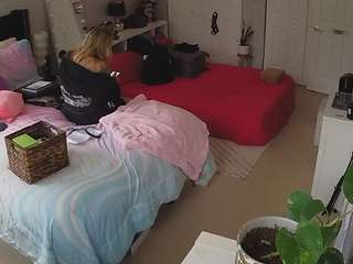 voyeurcam-house-charleys-room